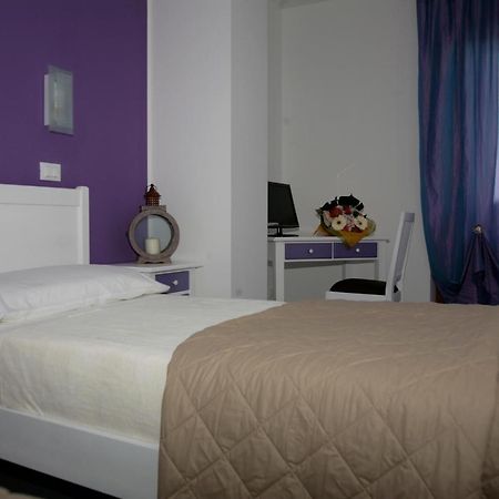 Bed & Breakfast Nettuno Comun Nuovo エクステリア 写真
