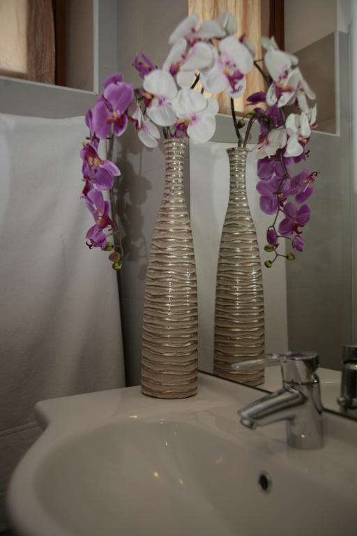 Bed & Breakfast Nettuno Comun Nuovo エクステリア 写真